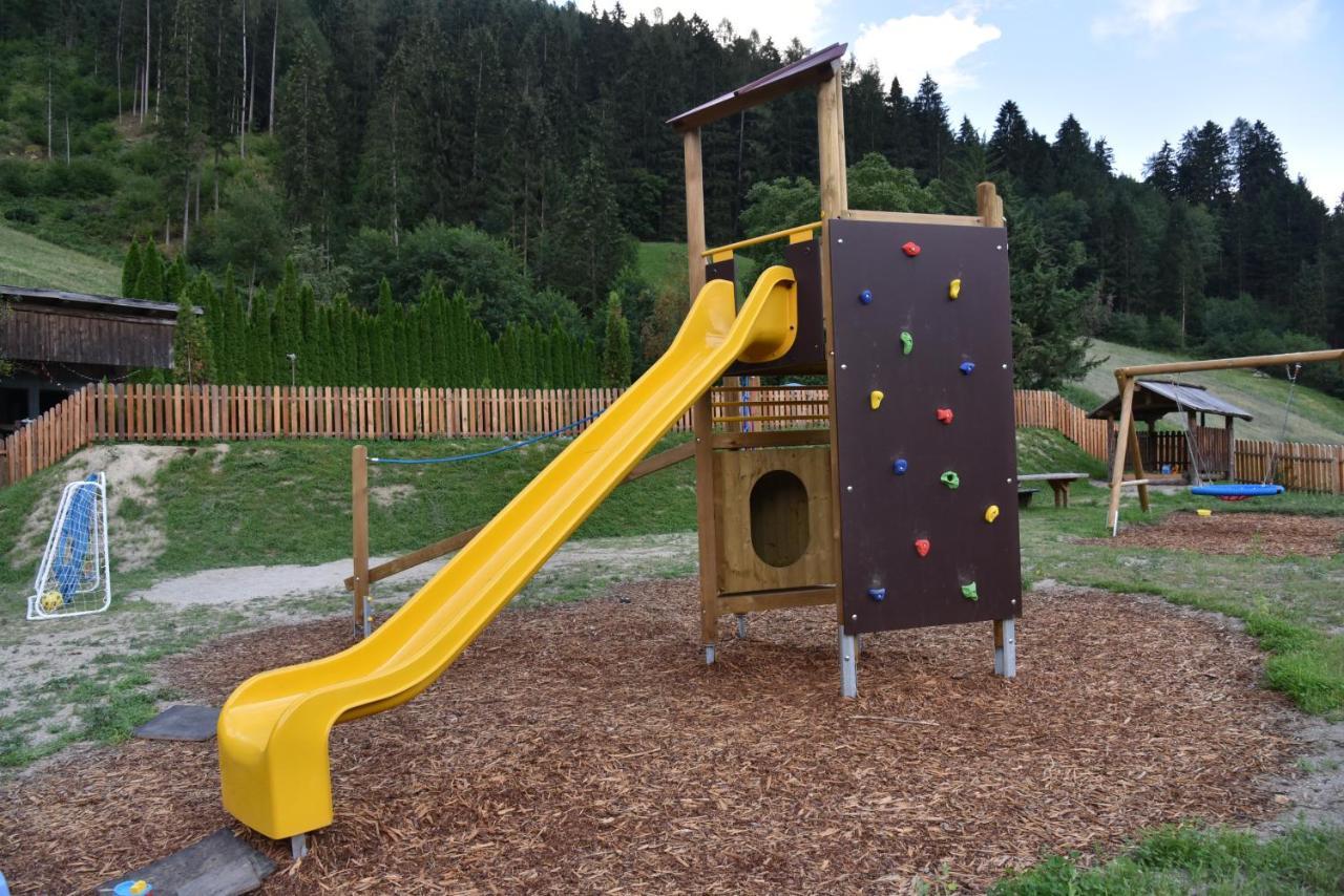 Pension Gasthof Haselstaude Sankt Leonhard in Passeier Buitenkant foto